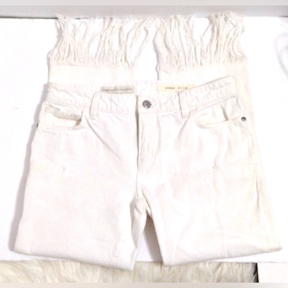 Pilcro and the Letterpress White Fringe Hem Jeans - Picture 5 of 10